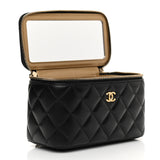 Lambskin Quilted Small Pearl Crush Vanity Case With Chain Black